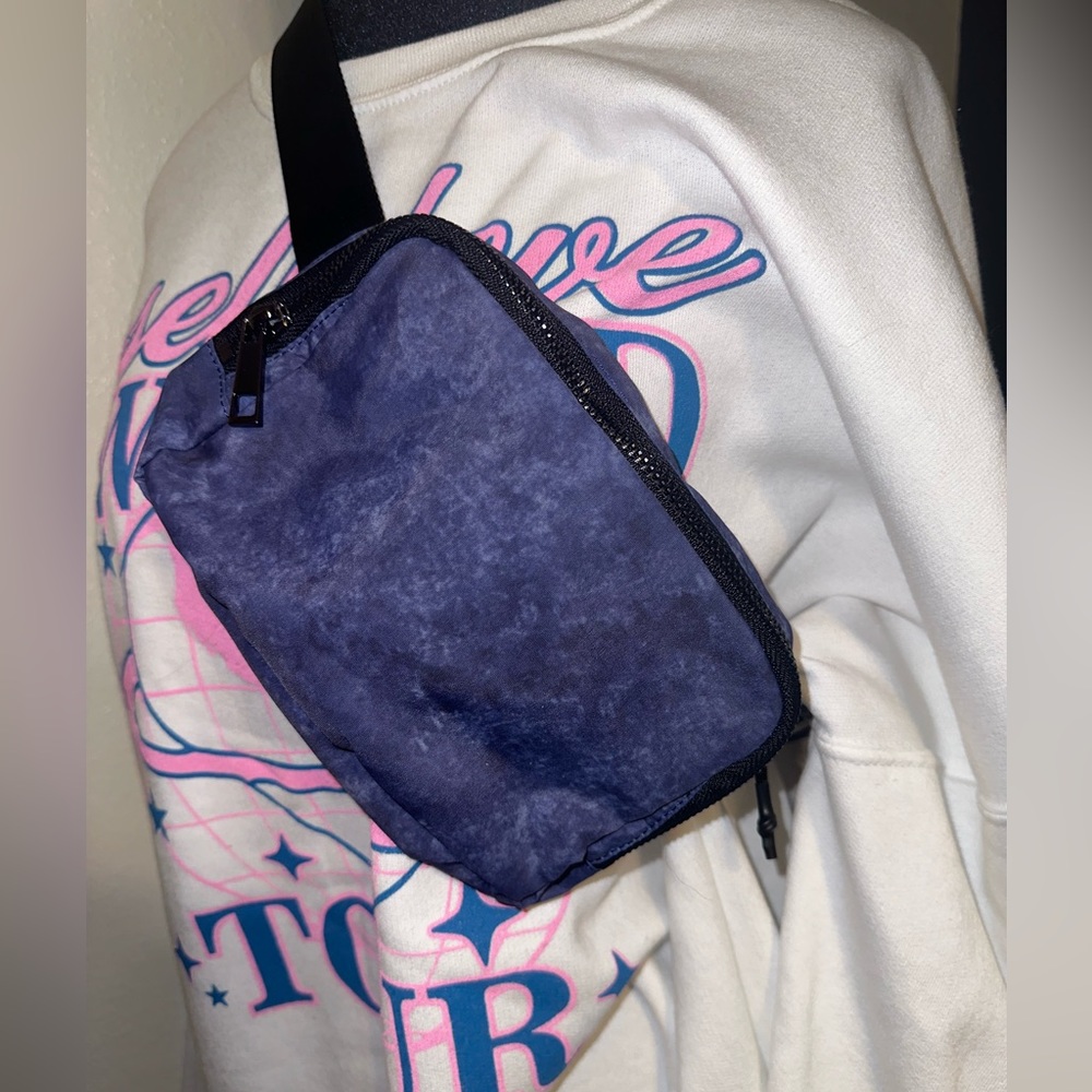 Belt/Chest Bag (no brand) NWOT